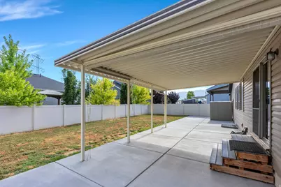 3268 W 1025 N, Layton, UT 84041 - Photo 9