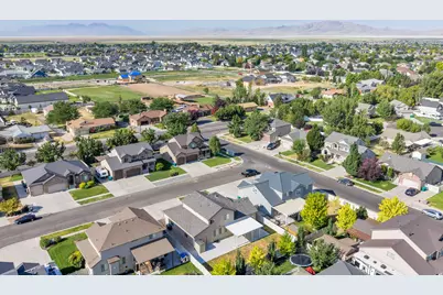 3268 W 1025 N, Layton, UT 84041 - Photo 41