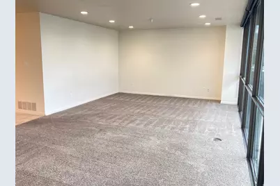 560 E South Temple St #804, Salt Lake City, UT 84102 - Photo 3