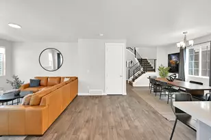 9871 N Bedford Ct, Highland, UT 84003 - Photo 11