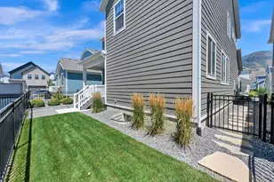 9871 N Bedford Ct, Highland, UT 84003 - Photo 37