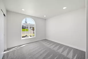 1338 W 5550 S, Taylorsville, UT 84123 - Photo 15