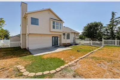 309 E 1525 N, Layton, UT 84041 - Photo 27