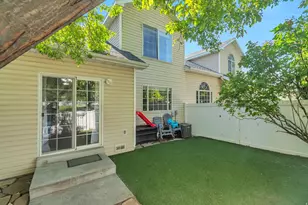 251 S Parkside Ct, Provo, UT 84601 - Photo 25