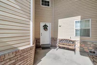 251 S Parkside Ct, Provo, UT 84601 - Photo 3