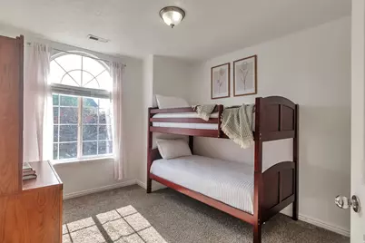 251 S Parkside Ct, Provo, UT 84601 - Photo 17