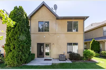 6779 S Sienna Park Ln E, Midvale, UT 84047 - Photo 35