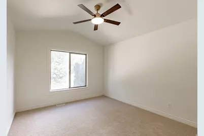 6779 S Sienna Park Ln E, Midvale, UT 84047 - Photo 25