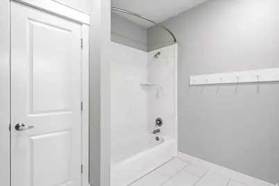 725 Eagle Pass, North Salt Lake, UT 84054 - Photo 31