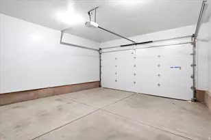 725 Eagle Pass, North Salt Lake, UT 84054 - Photo 33
