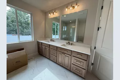 1548 N 275 W, Orem, UT 84057 - Photo 13