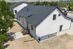 1548 N 275 W, Orem, UT 84057 - Photo 3