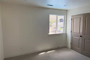 763 W Summerhill Ln, Centerville, UT 84014 - Photo 29