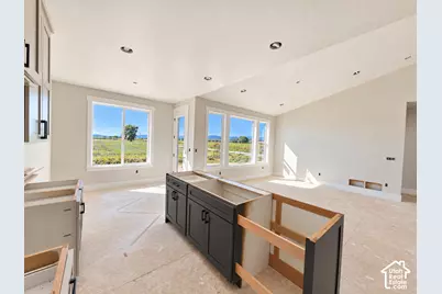 5585 W 9250 N #9, Elwood, UT 84337 - Photo 3