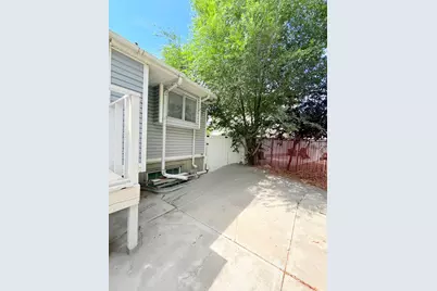 627 S Jake Garn Blvd, Salt Lake City, UT 84104 - Photo 21