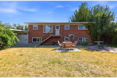 1946 W Condie Dr S, Taylorsville, UT 84129 - Photo 5