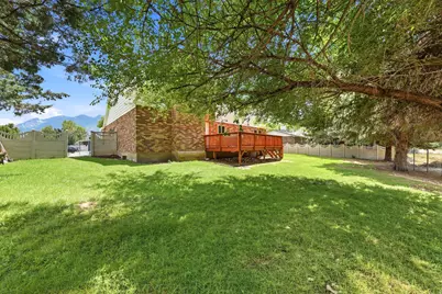 10866 S Savannah Dr E, Sandy, UT 84094 - Photo 47