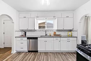 350 N 1100 W, West Bountiful, UT 84087 - Photo 15