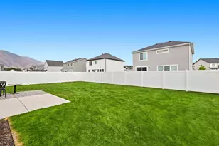 374 W Ropelato Dr, Nibley, UT 84321 - Photo 35