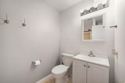 676 E 100 N, American Fork, UT 84003 - Photo 21