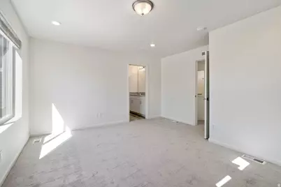 395 E Halls Creek Rd, Saratoga Springs, UT 84045 - Photo 11