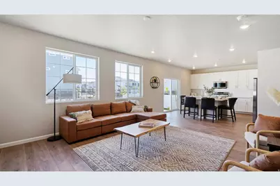 7049 N Obsidian Way, Eagle Mountain, UT 84005 - Photo 5