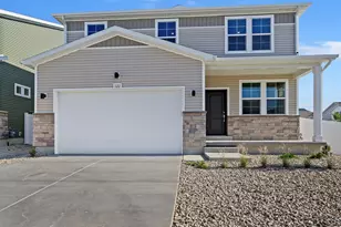 7049 N Obsidian Wy, Eagle Mountain, UT 84005 - Photo 1