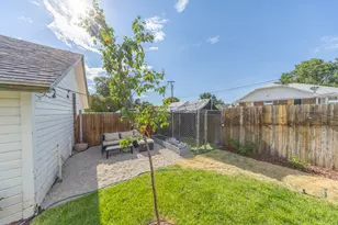 860 E 27th St S, Ogden, UT 84403 - Photo 31