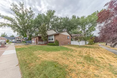 4223 S 600 W, Riverdale, UT 84405 - Photo 5