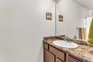 816 N Shepard Creek Pkwy E, Farmington, UT 84025 - Photo 15