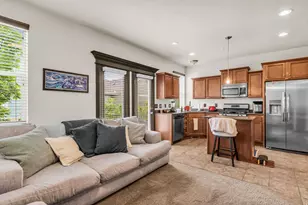816 N Shepard Creek Pkwy E, Farmington, UT 84025 - Photo 5
