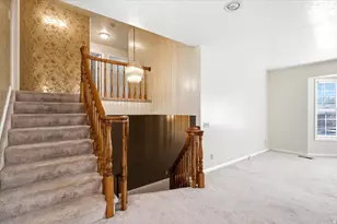 1388 N Hillsboro Dr, Layton, UT 84040 - Photo 19