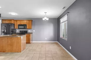 2461 S Gilmour St, West Haven, UT 84401 - Photo 11