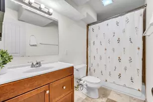 4598 W Archer Ln, West Valley, UT 84120 - Photo 25