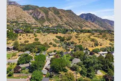 4155 N Crestview Ave, Provo, UT 84604 - Photo 29