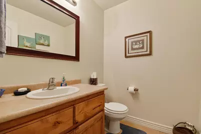 305 N Center St, Moroni, UT 84646 - Photo 15