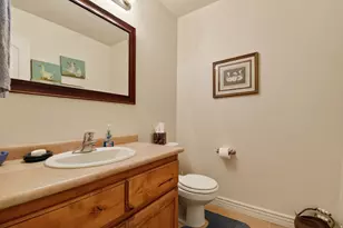 305 N Center St, Moroni, UT 84646 - Photo 15