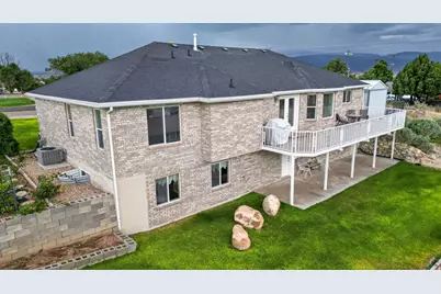 305 N Center St, Moroni, UT 84646 - Photo 51
