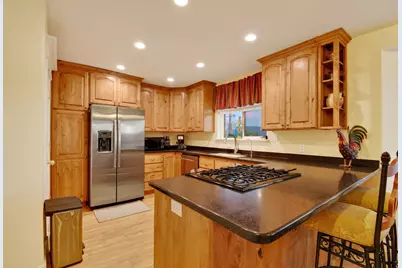 305 N Center St, Moroni, UT 84646 - Photo 11