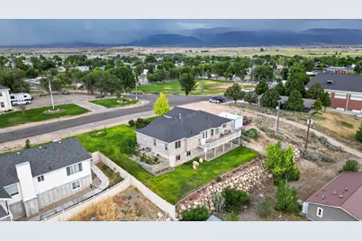 305 N Center St, Moroni, UT 84646 - Photo 53