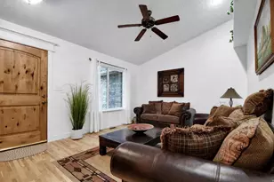 305 N Center St, Moroni, UT 84646 - Photo 7