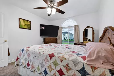 305 N Center St, Moroni, UT 84646 - Photo 17