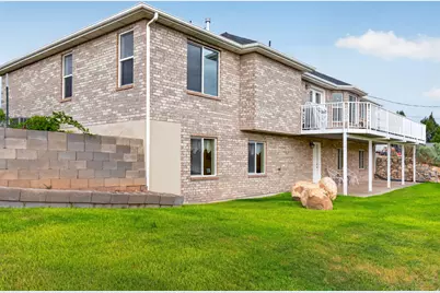 305 N Center St, Moroni, UT 84646 - Photo 47
