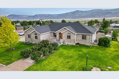 305 N Center St, Moroni, UT 84646 - Photo 43