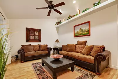 305 N Center St, Moroni, UT 84646 - Photo 5