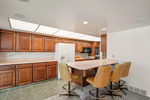 689 E 4149 S, Millcreek, UT 84107 - Photo 9