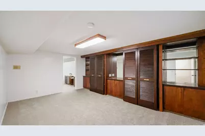 689 E 4149 S, Millcreek, UT 84107 - Photo 17