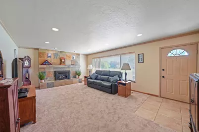 5572 S Avalon Dr, Murray, UT 84107 - Photo 3