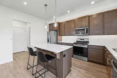 5124 N Espalier Dr, Eagle Mountain, UT 84005 - Photo 7