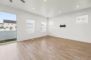 5124 N Espalier Dr, Eagle Mountain, UT 84005 - Photo 5